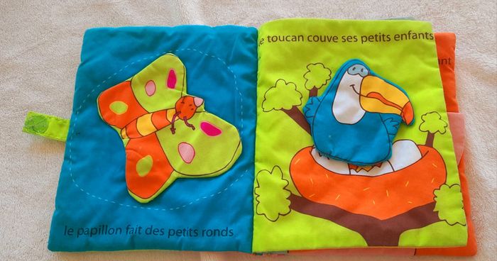 Livre tissus - photo numéro 4