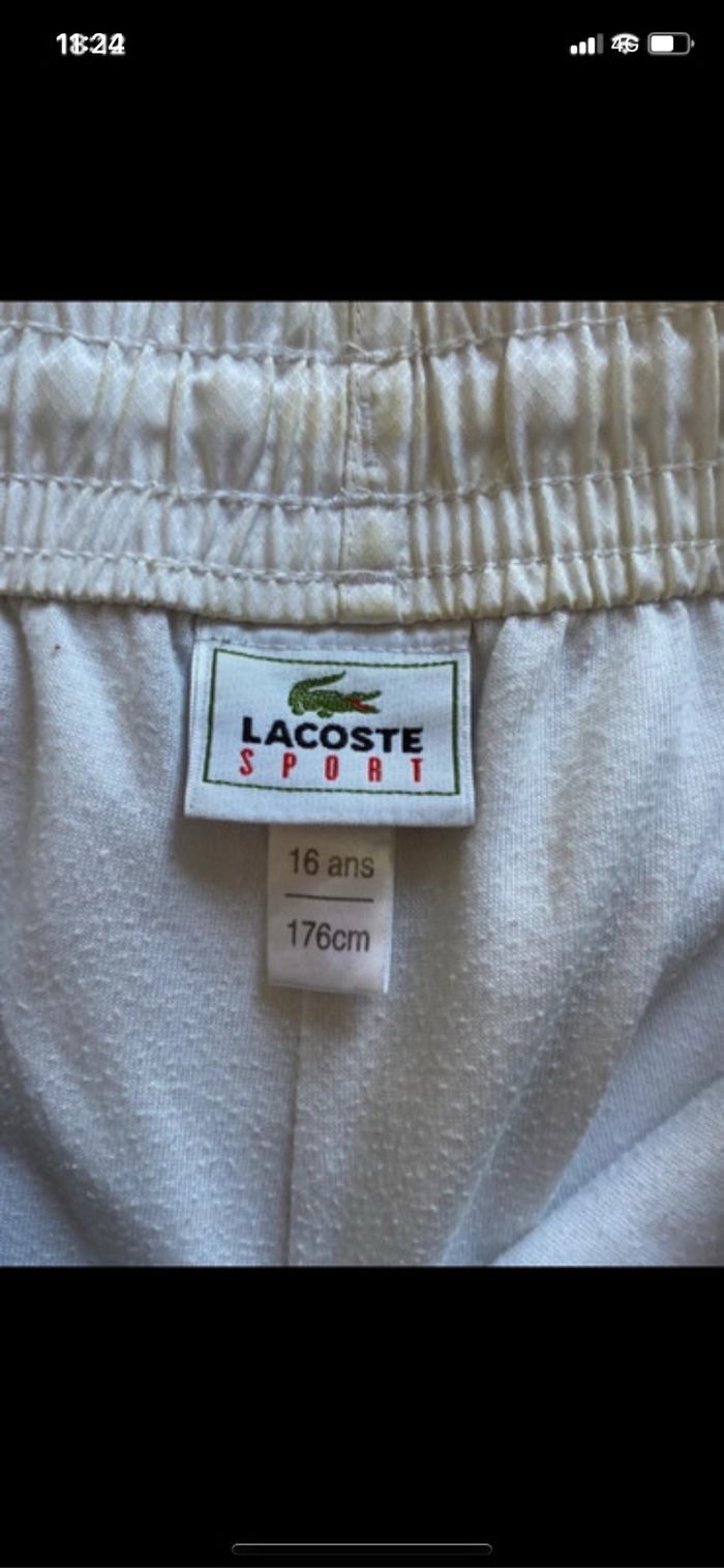 LACOSTE short 16 ans - photo numéro 5