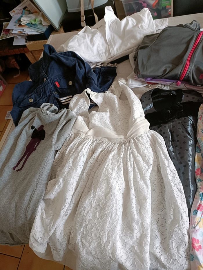 Lot vêtements fille 8 ans - photo numéro 4