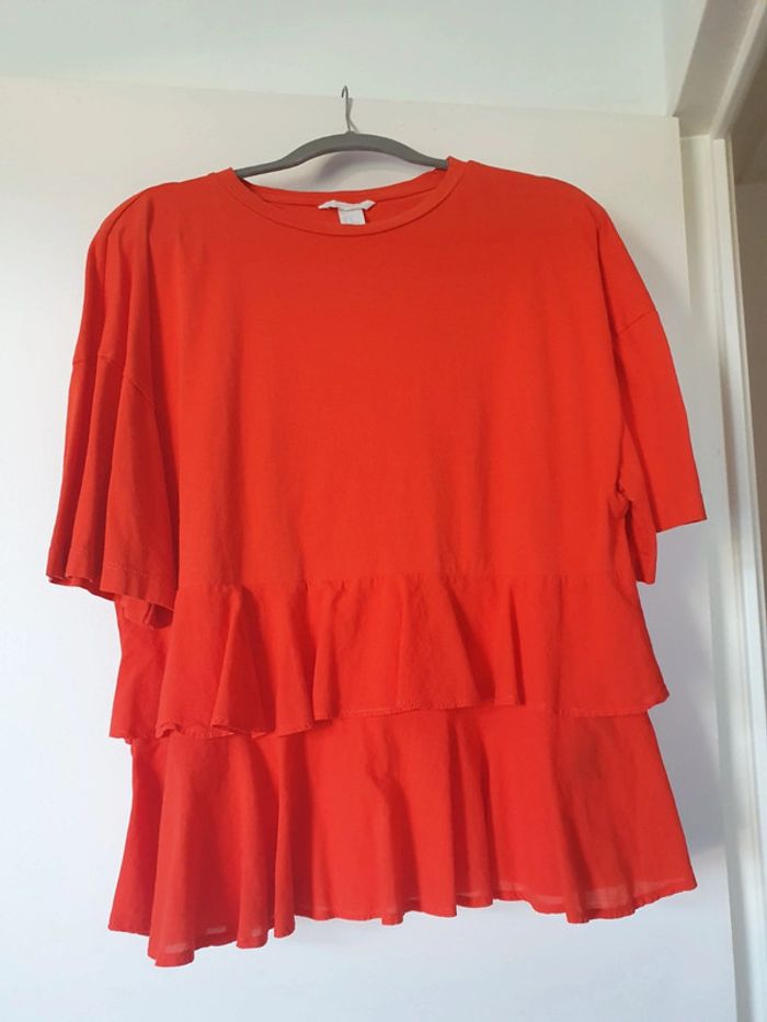 T-Shirt large à volant H&M