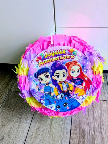 K-pop demon hunter pinata 