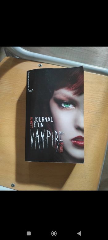 Livre Journal d'un vampire L.J. Smith