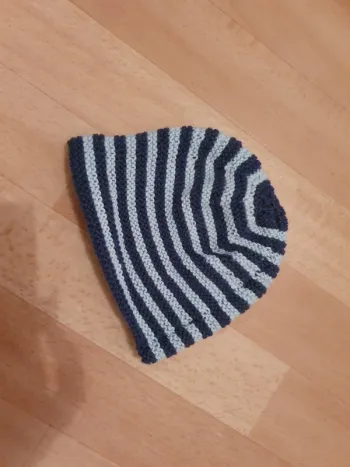 Bonnet tricoté main