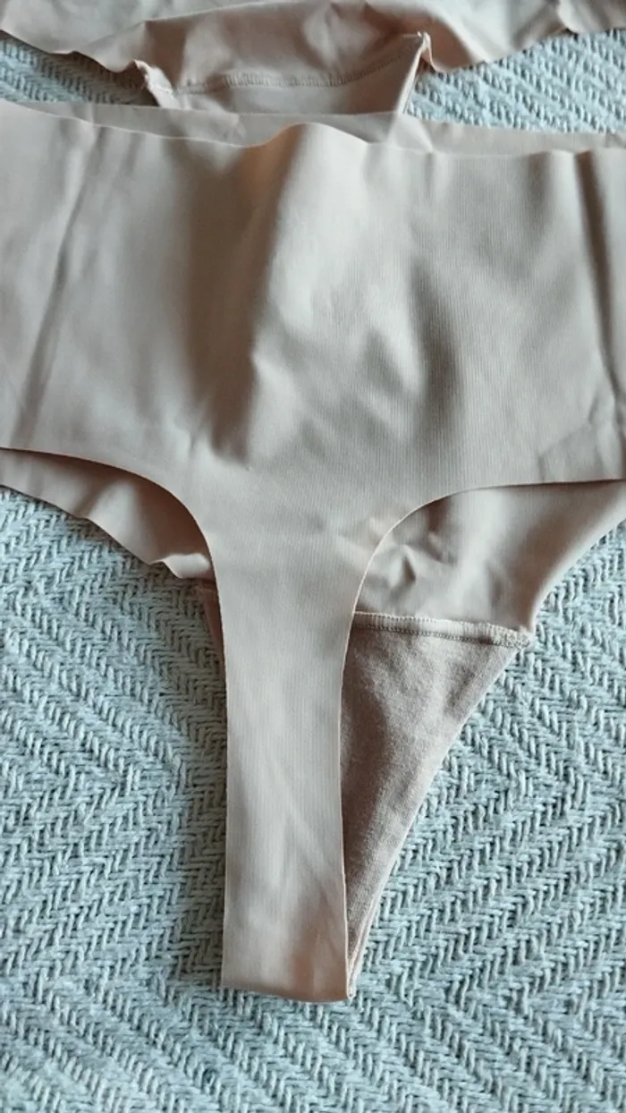 Lot de 2 strings beige invisible femme taille 30/32 - photo numéro 6