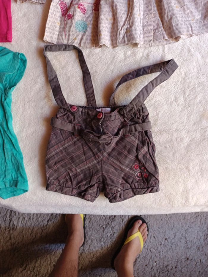 Lot de 4 vêtements fille taille 18m - photo numéro 5