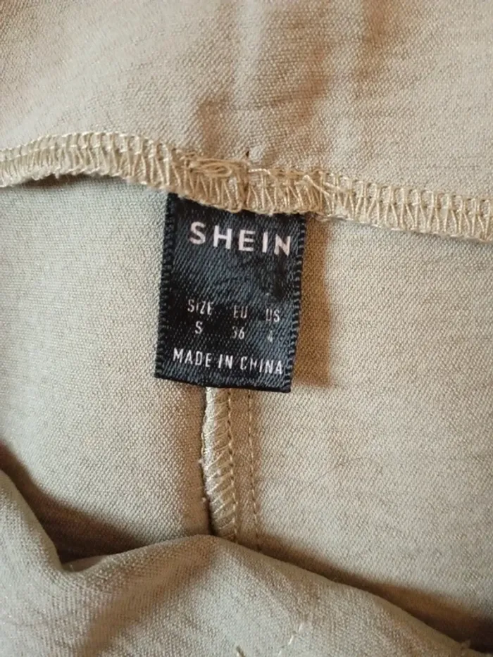 Short léger - photo numéro 5