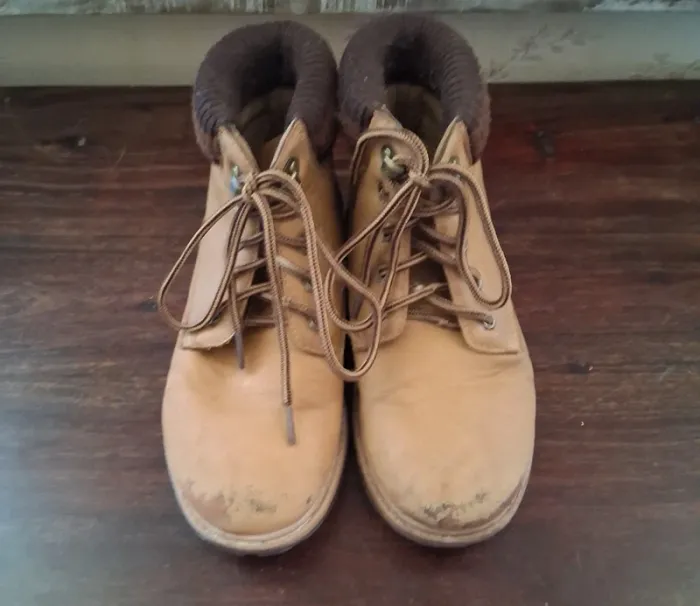 Chaussures montantes taille 34