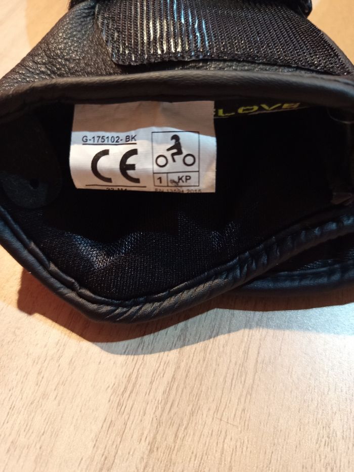 Gants moto - photo numéro 3
