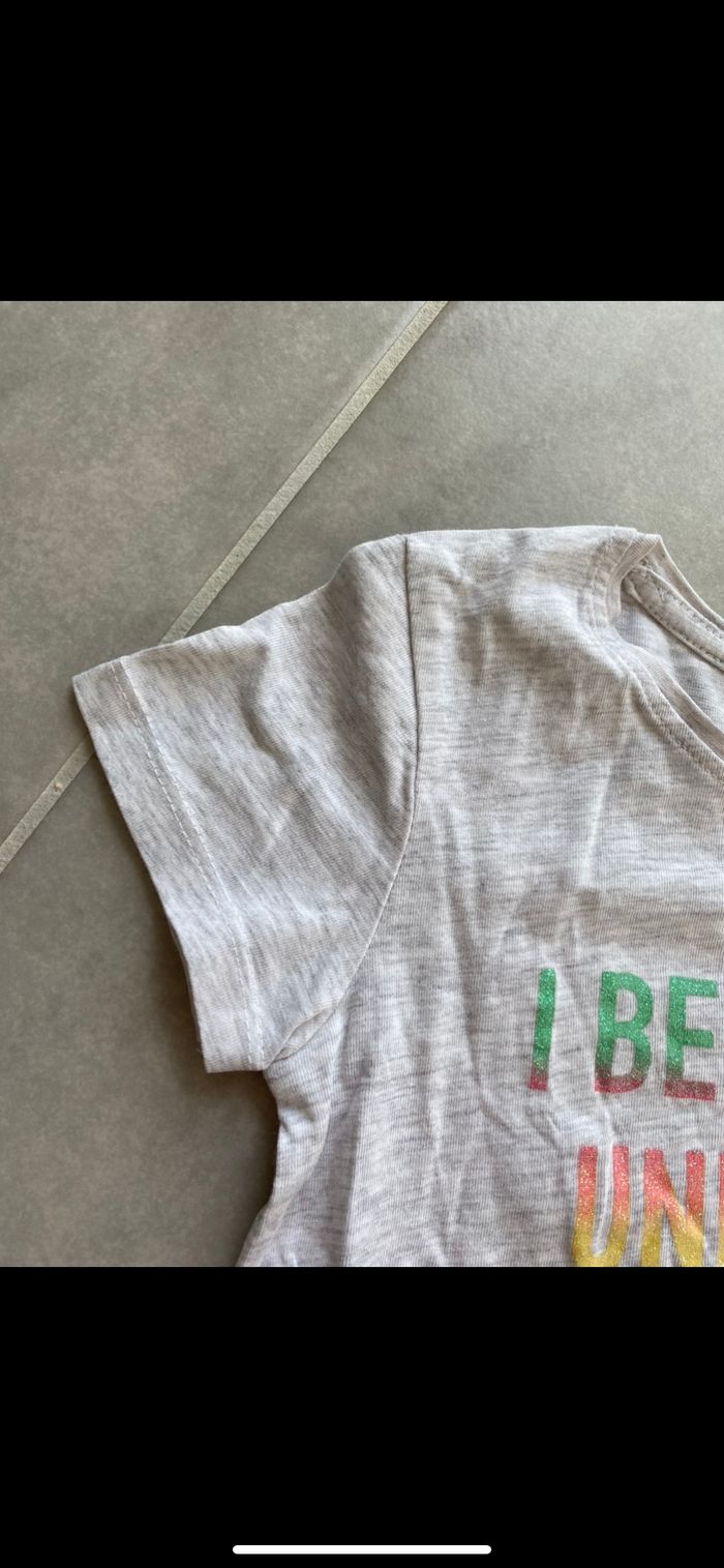 Tee shirt manches courtes Primark 5 ans - photo numéro 4