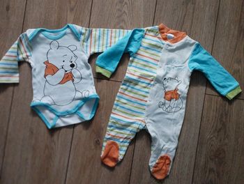 Pyjama + bodie + bavoir Disney Winnie