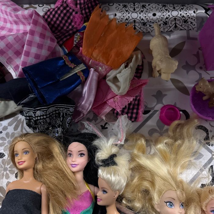 Lots de 12 barbie - photo numéro 4