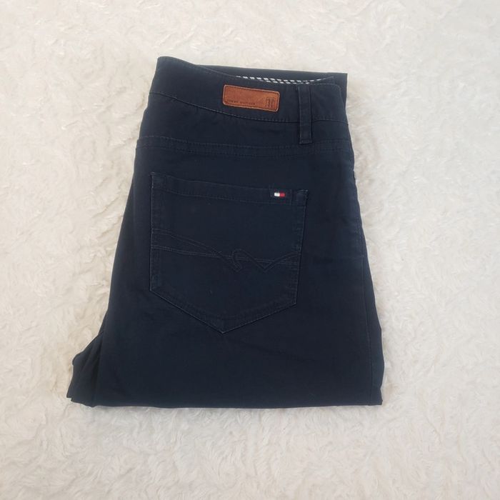 Pantalon Tommy Hilfiger taille 38