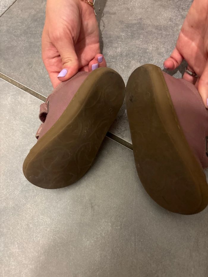 Paire de chaussure - photo numéro 4