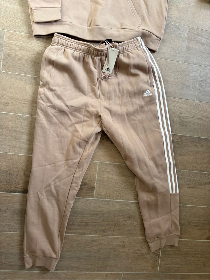 Ensemble survêtement adidas neuf XL - photo numéro 3