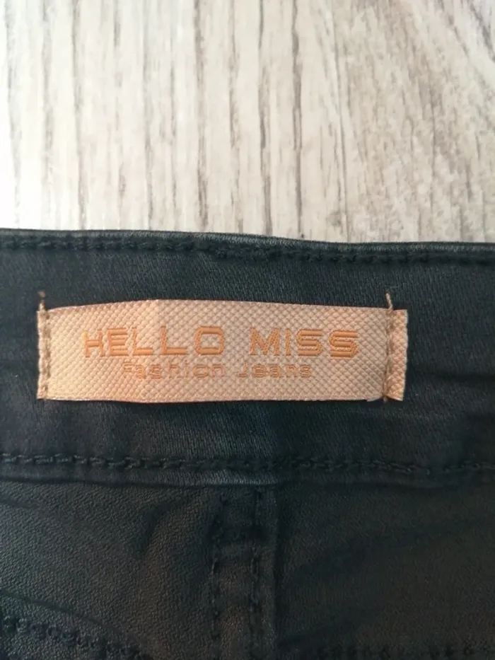 Jeans skinny noir effet abîmé / hello miss / (40) - photo numéro 9