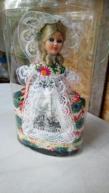 Poupée de collection Vallée d'Aoste (2)