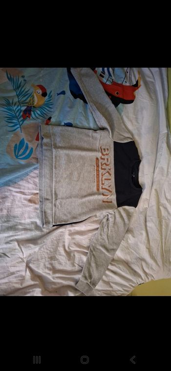 Pull 8 ans