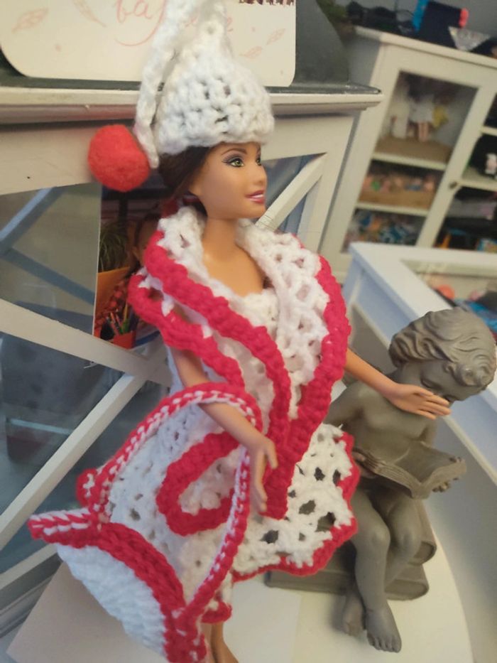 Vêtements pour Barbie Noël 3+1€ - photo numéro 2