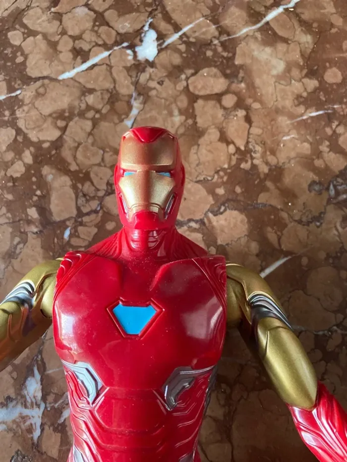 Figurine iron man - photo numéro 2