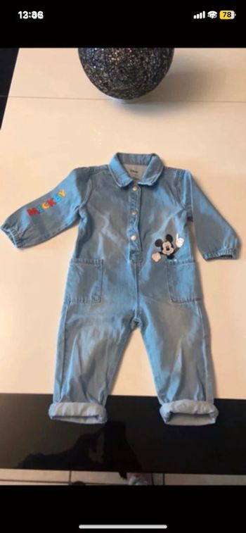 Combinaison en jeans