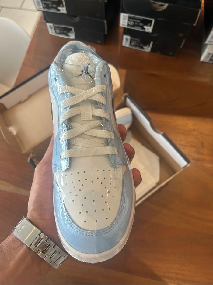 Jordan 1 taille 38 - photo numéro 2