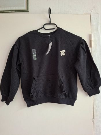 Magnifique sweat molleton 6 ans 🌺 tape à l'œil 🌺 neuf avec étiquette
