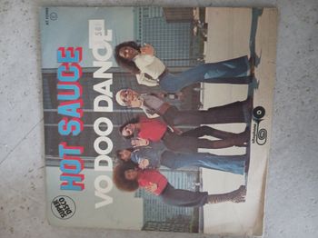Vo Doo Dance (Houari - Aptal - Charoff) / Hot Sauce Disque vinyl 45 T