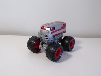 Monster trucks - Majorette -  Rockerz 10  (J19)