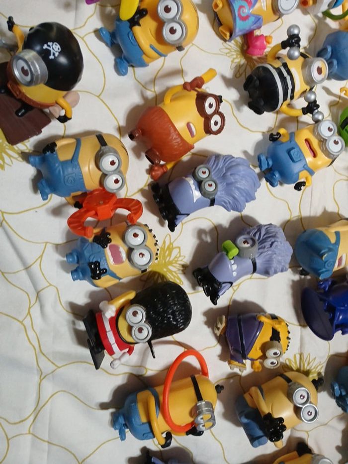 Gros de lot de minions Mcdo - photo numéro 7