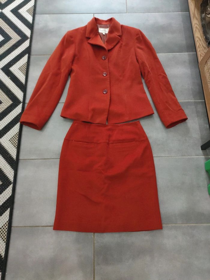 Ensemble tailleur jupe 38-40 Armand ventilo