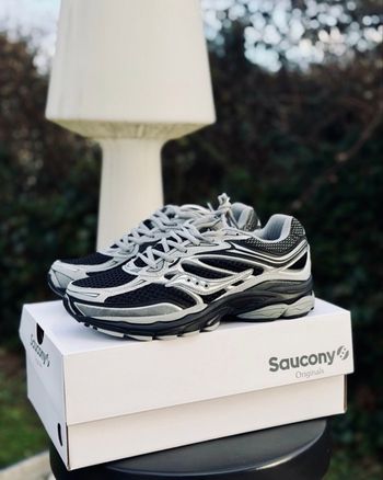 Saucony Omni 9