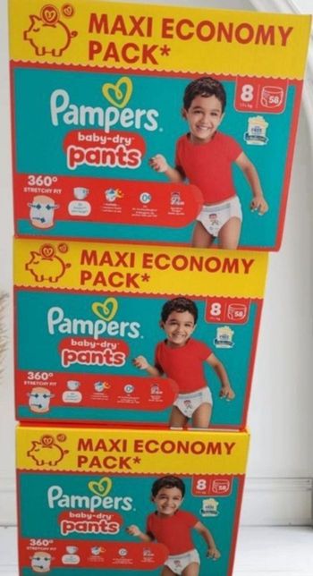 Couches Pampers taille 8 pants+17kg lot de 3 cartons neufs  (174 couches)