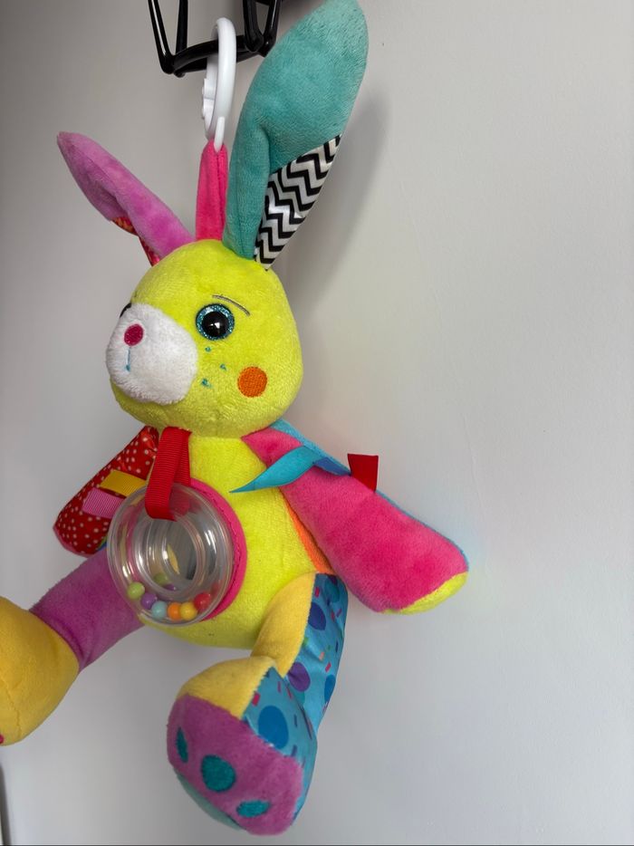 Peluche d’activités Kim le lapin - photo numéro 4