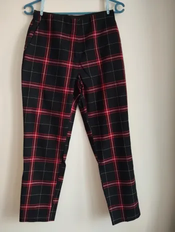 Pantalon à carreaux