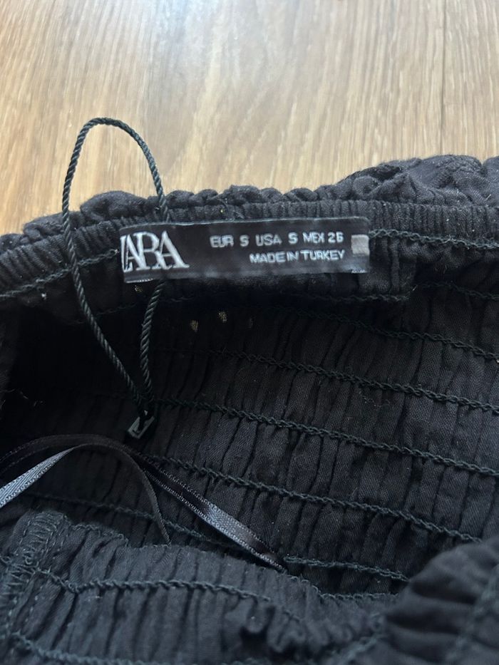 Robe noir Zara près du corps à volant ✨ - photo numéro 6