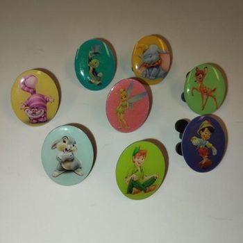 DISNEY CLASSICS - Lot 8 Pin's Disney Edition Carrefour 2010 - Lot n°16 (OCCASION)