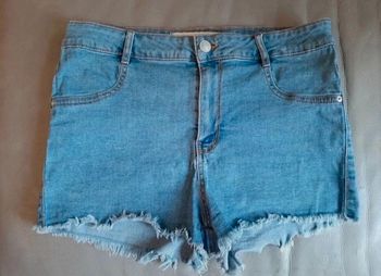Short en jean clair