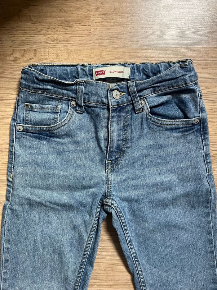 Jean Lévis 510 excellent état taille 12 ans
