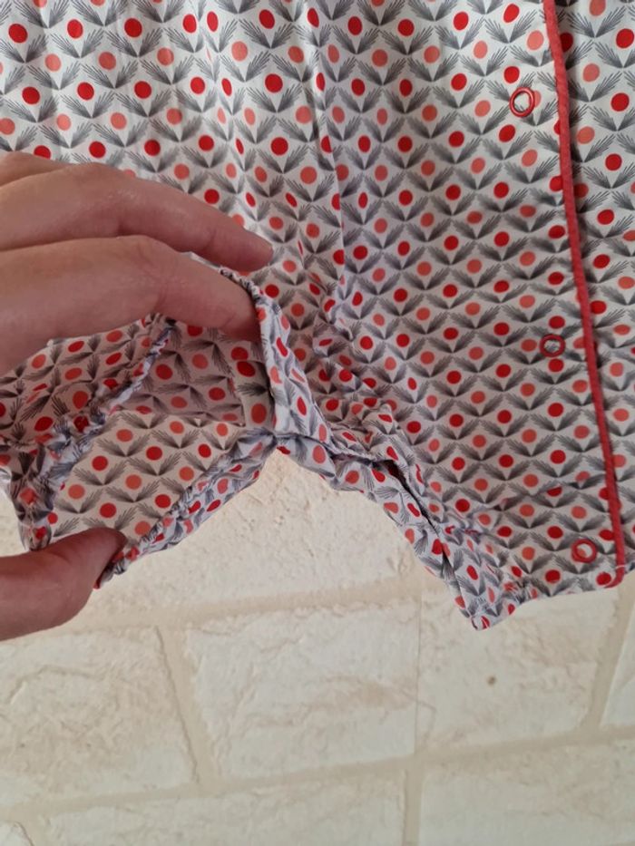 Grenouillère 6mois - photo numéro 4