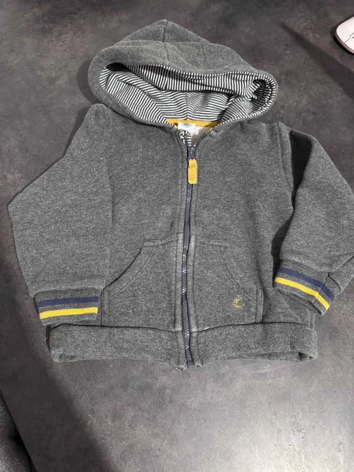 Sweat petit bateau