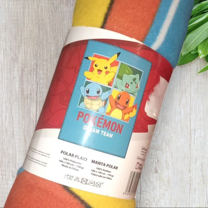 Couverture Plaid  pokémon Pikachu - photo numéro 3
