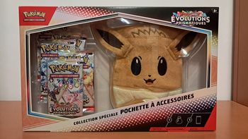 Coffret accessoire  pokémon EV8.5 Evolutions prismatiques  scellés