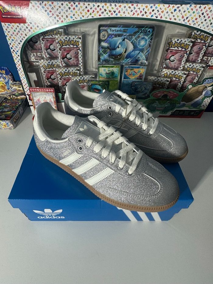 Adidas Samba Shine Silver Metallic - taille 38 - Neuve avec étiquette - photo numéro 1
