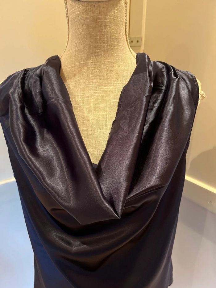Haut  femme  satin bleu xxl  (42/44) - photo numéro 2