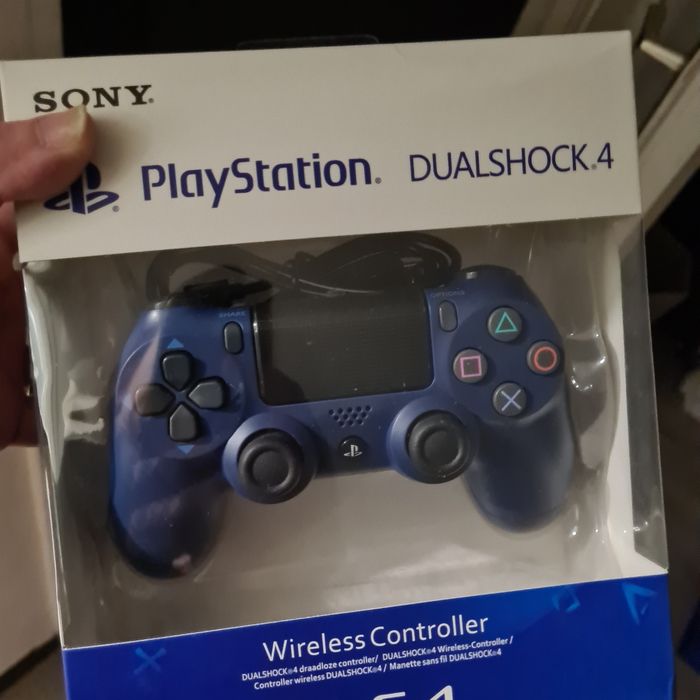 Manette ps4 - photo numéro 2
