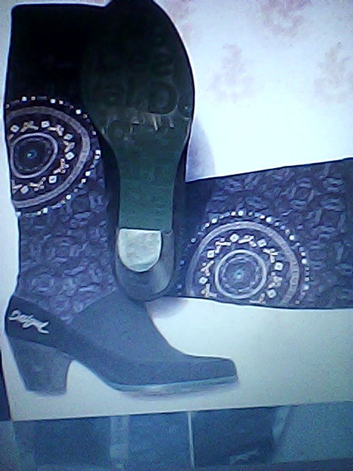 Bottes Desigual en super état - photo numéro 2