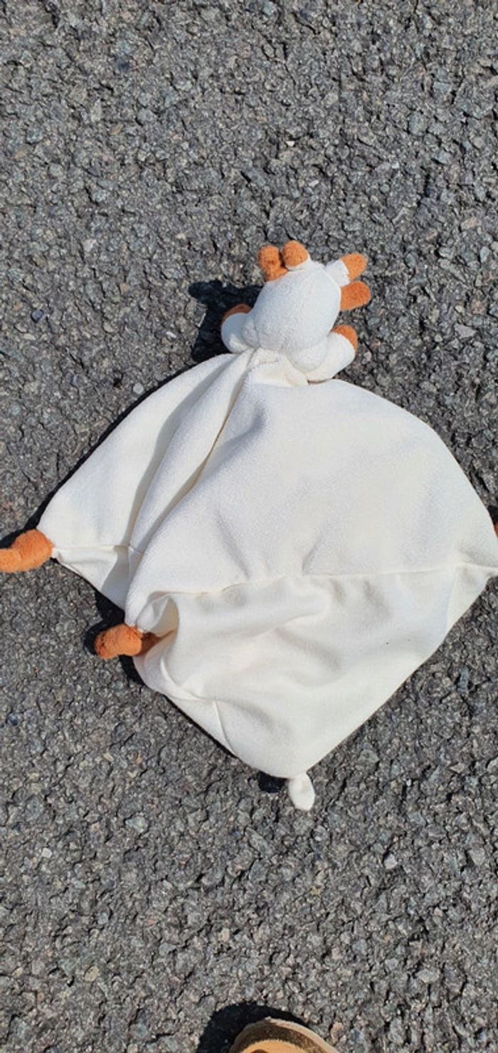 Doudou Sophie la girafe - photo numéro 2