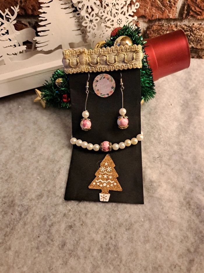 Boucles d'oreilles pendante avec bracelet rose et blanc - photo numéro 6