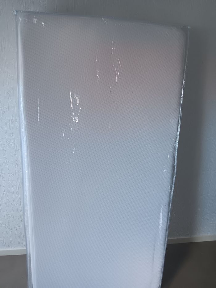 Matelas 120 cm x 60 cm - photo numéro 3
