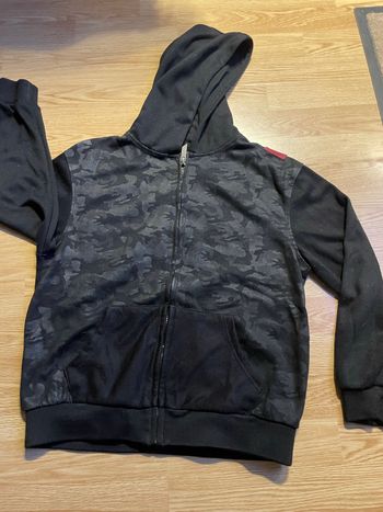 Sweat zippe 14 ans